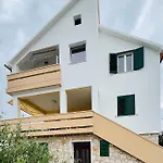 Aparthotel Felix *
