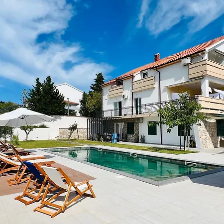 Apartmanhotel Felix *